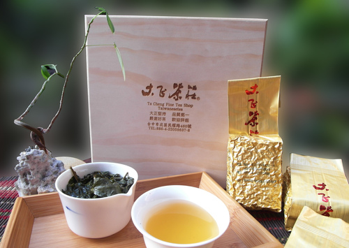 台灣-梨山頂級松雪茶
